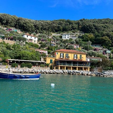 Locanda Lorena Hotel Porto Venere Buitenkant foto