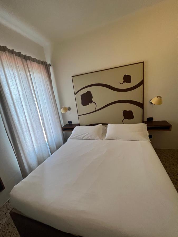 Locanda Lorena Hotel Porto Venere Buitenkant foto