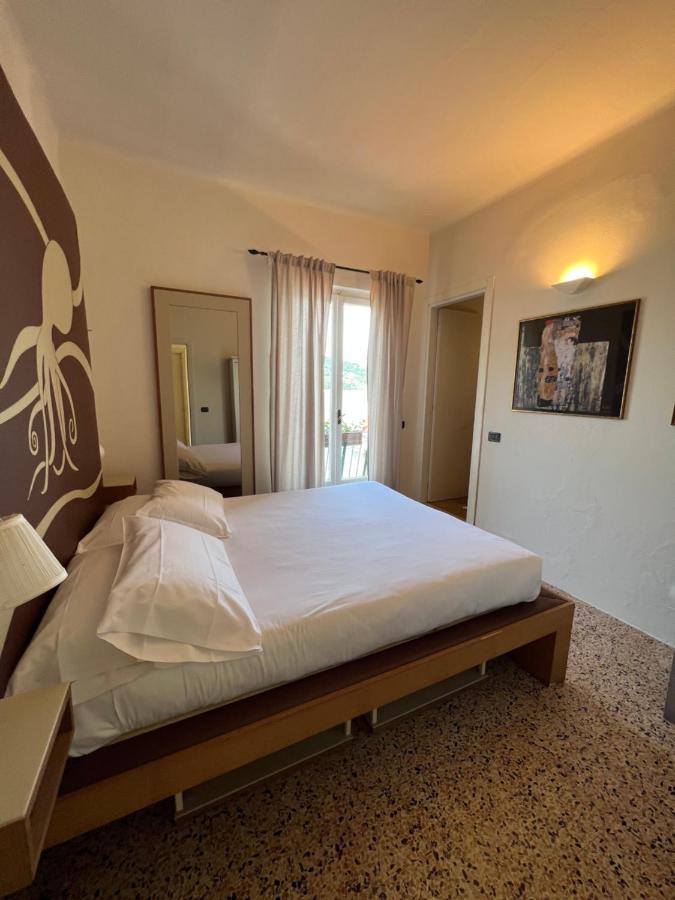 Locanda Lorena Hotel Porto Venere Buitenkant foto