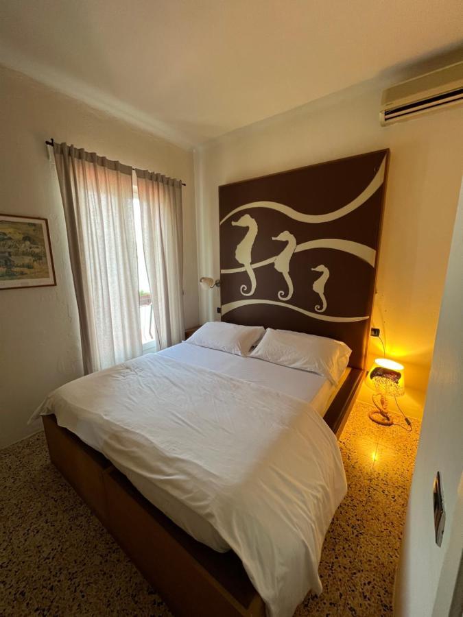 Locanda Lorena Hotel Porto Venere Buitenkant foto